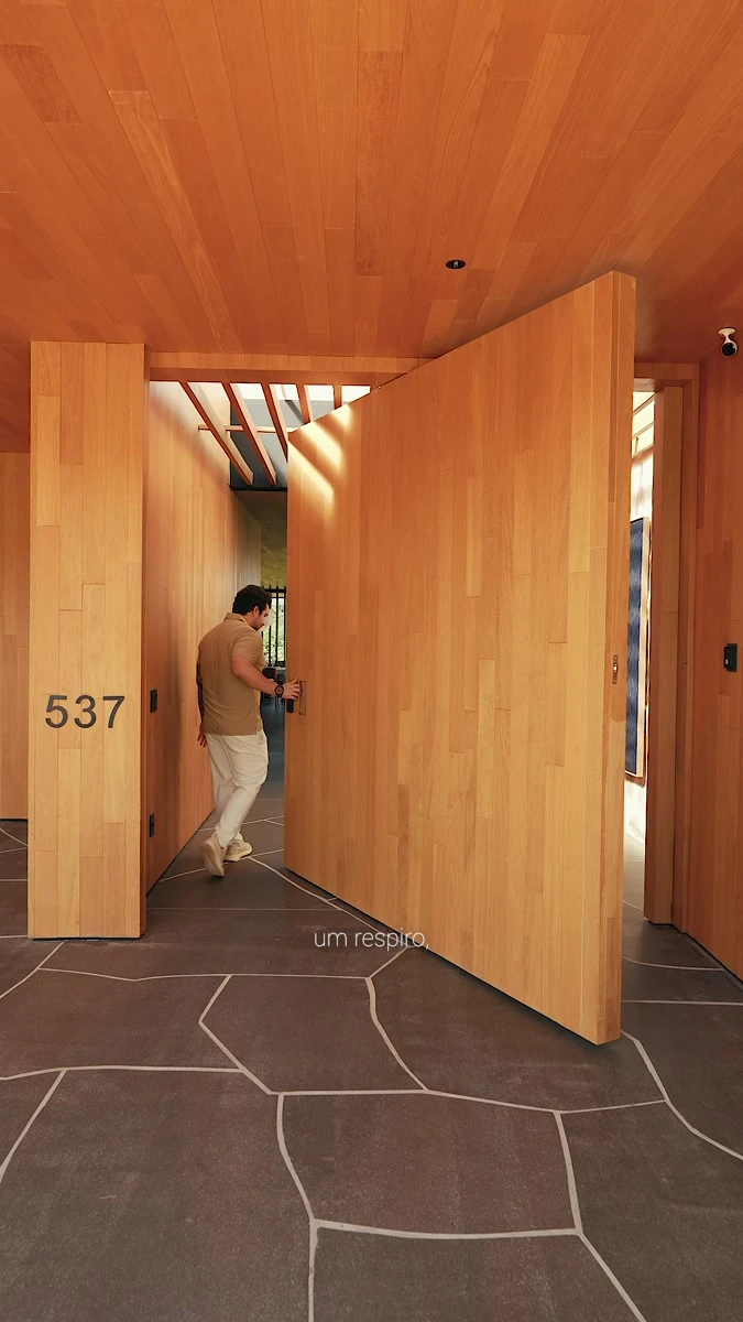 Cena de Casa Funchal — Arquitetura por dentro